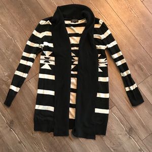 Light weight cardigan